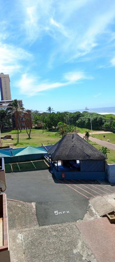 Apartment Breezy Seaview- On The